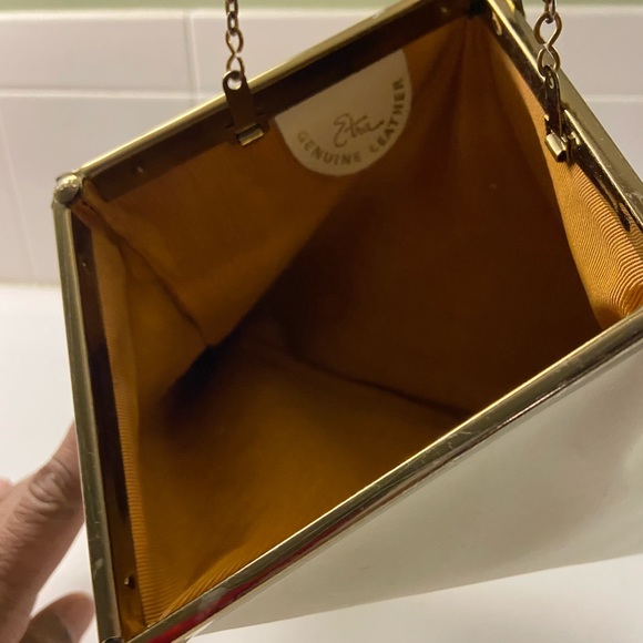 Vintage genuine white leather purse - Picture 2 of 6